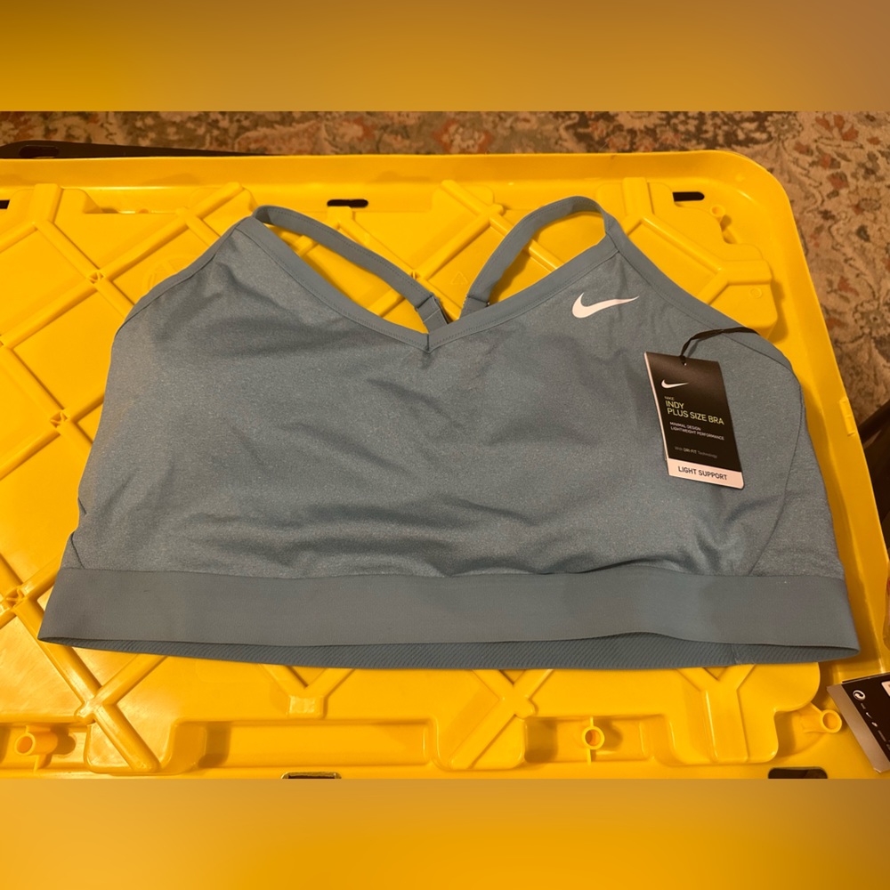 NWT Nike Sports bra